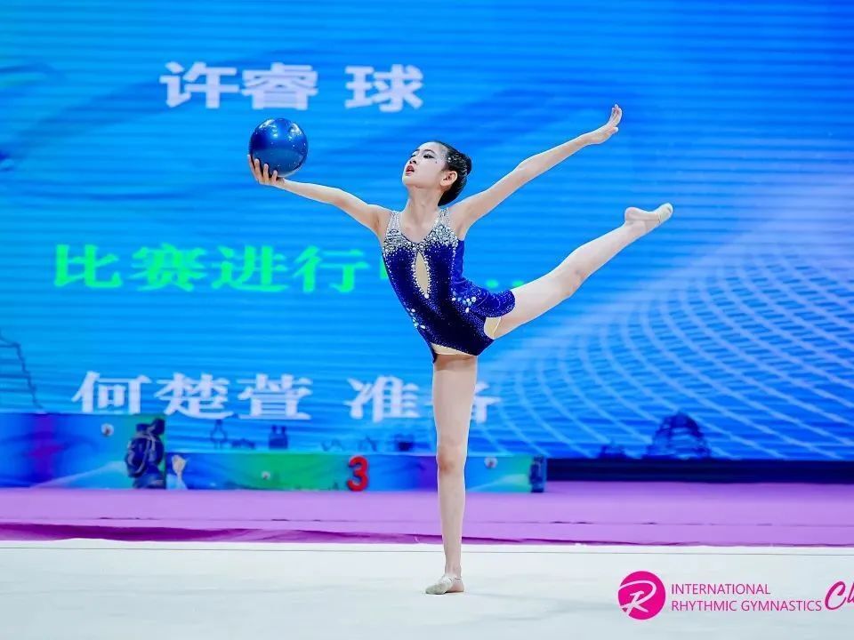 体操选手李梦斩获冠军，表现稳定的简单介绍