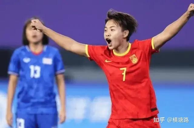 pa真人百家乐-包含泰国女足队员在比赛中表现出色，夺得胜利的词条